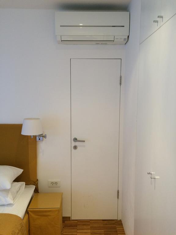 B&B Petra Varl Accommodation 卢布尔雅那 外观 照片