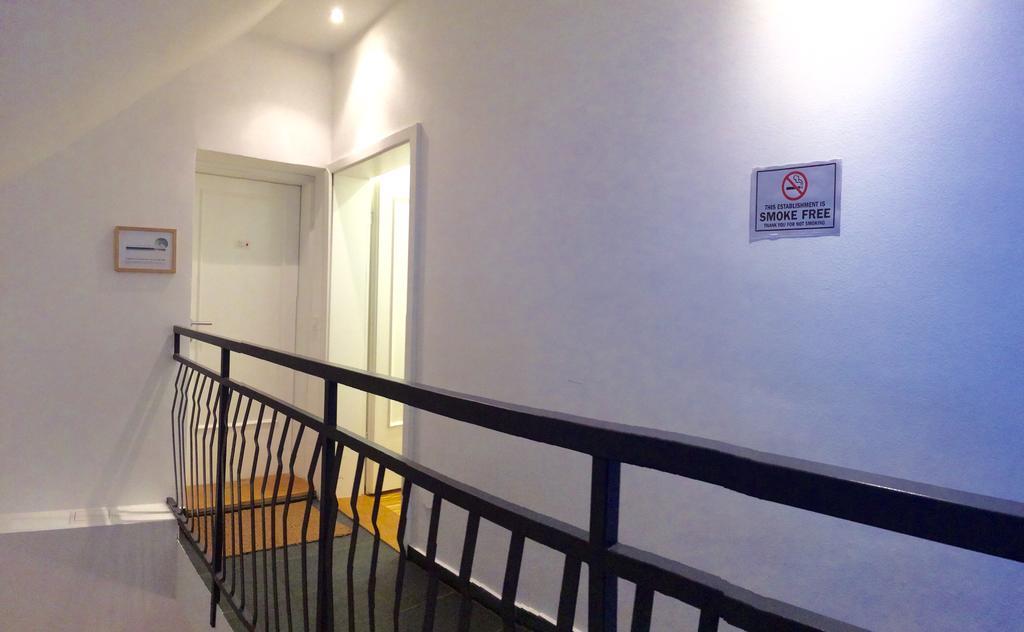 B&B Petra Varl Accommodation 卢布尔雅那 外观 照片